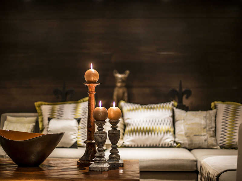 Prestige Kingfisher Towers in Vittal Mallya Road Desktop Banner